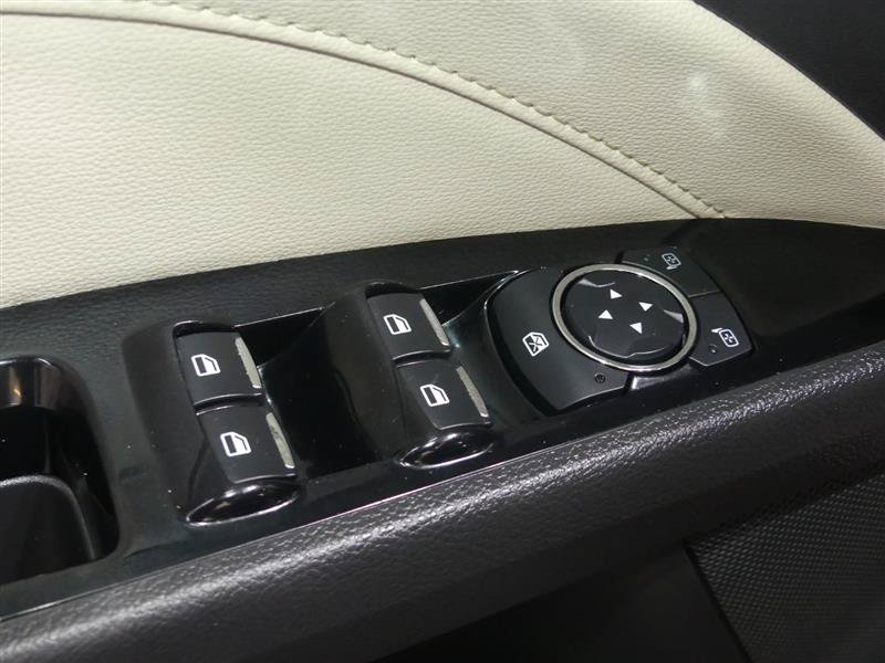 Used 2015 Ford Fusion Titanium FWD image 21