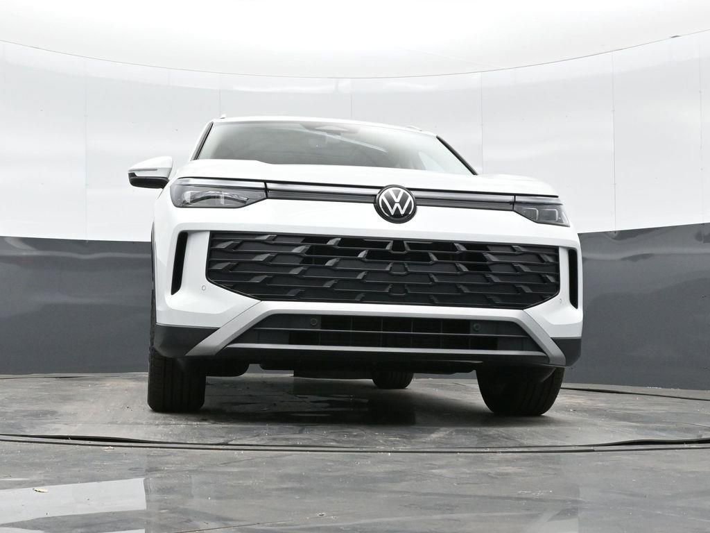 New 2026 Volkswagen Tiguan SE image 28