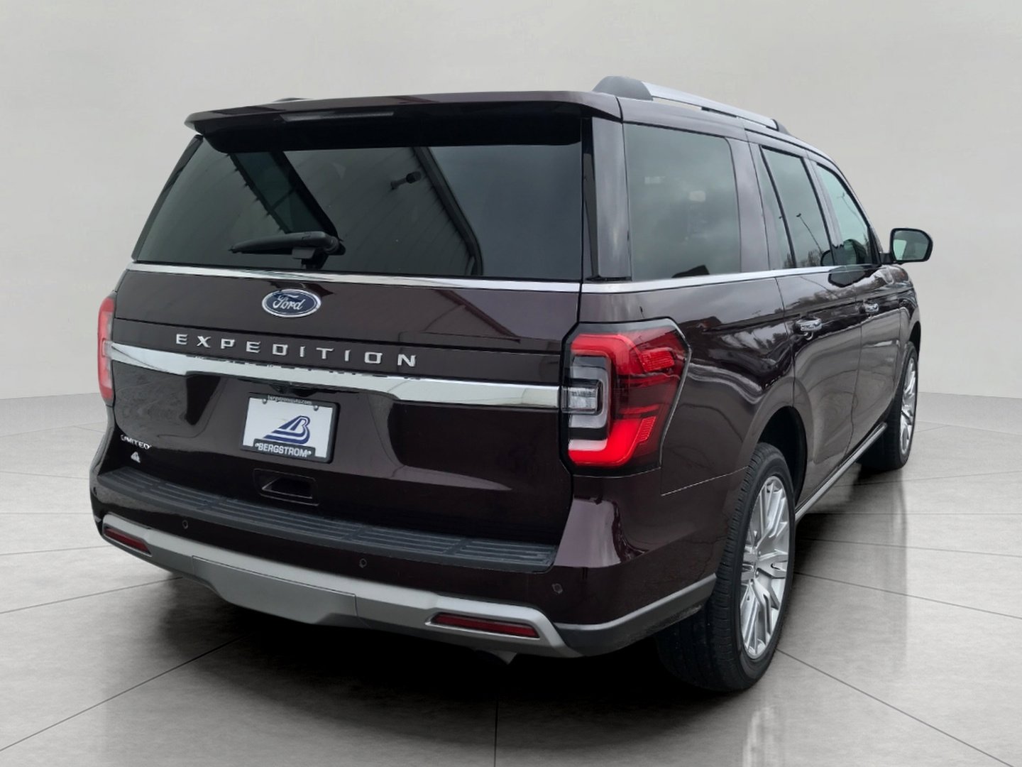 Used 2024 Ford Expedition Limited image 20
