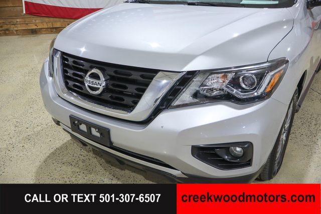 Used 2020 Nissan Pathfinder SV FWD image 4
