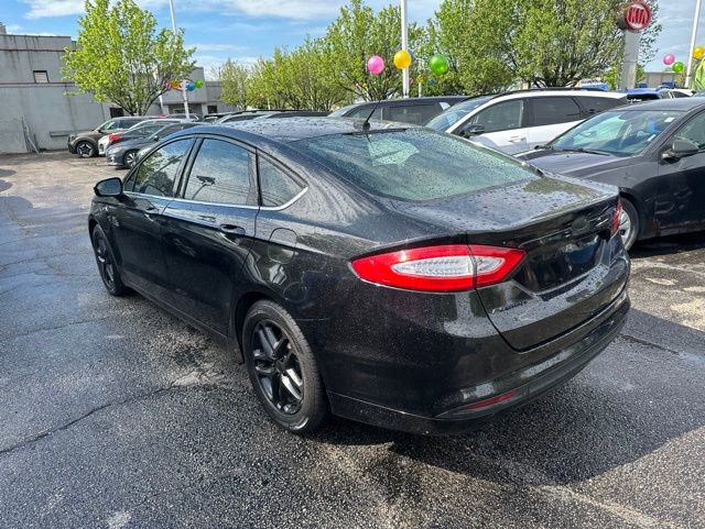 Used 2014 Ford Fusion SE FWD image 6