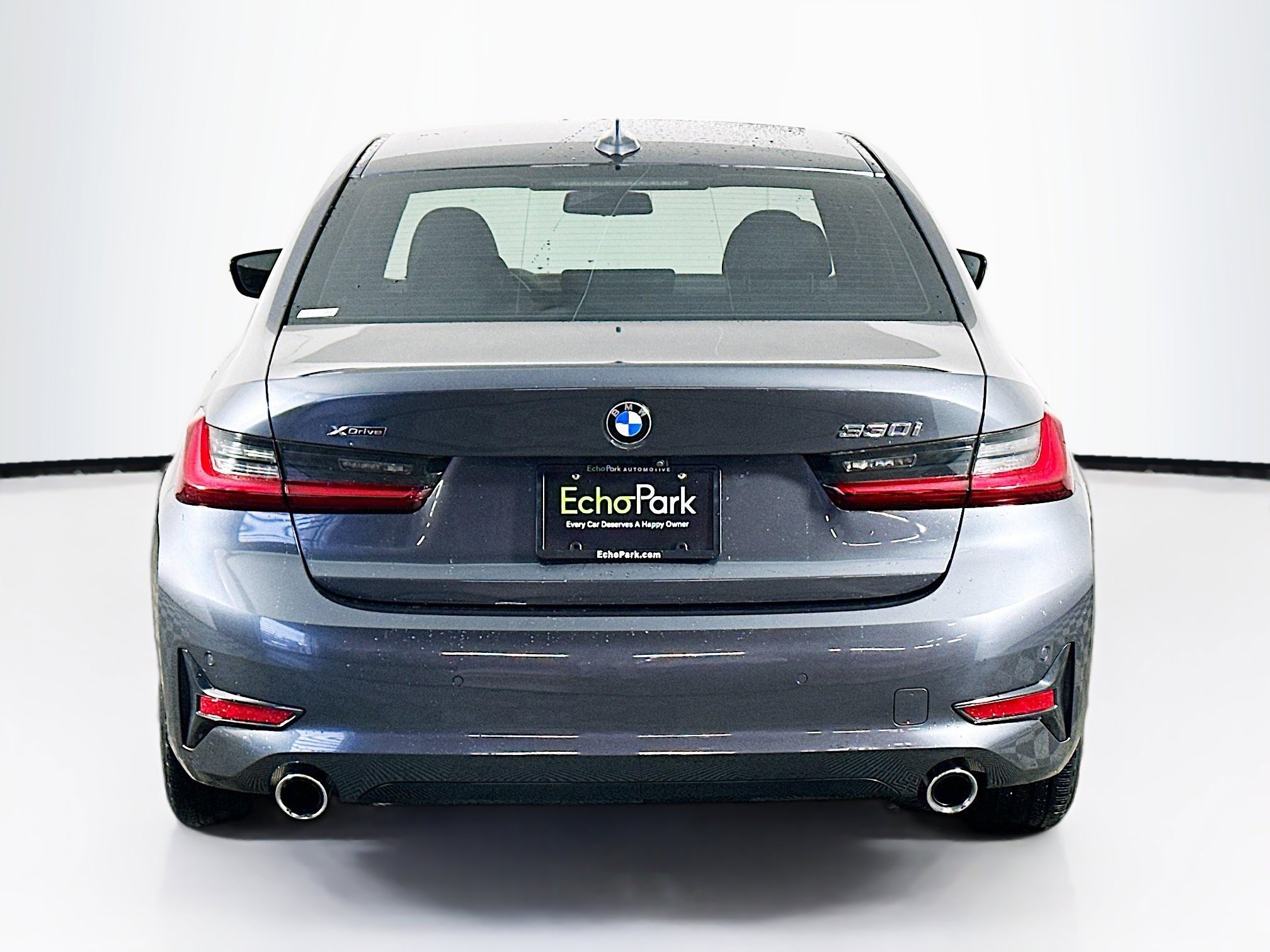 Used 2022 BMW 330i xDrive Sedan w/ Driving Assistance Package image 7