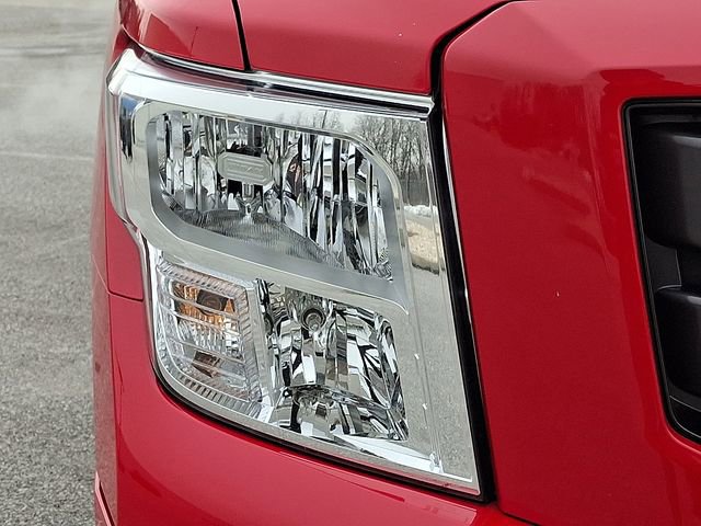 Used 2024 Nissan Titan SV w/ Accessory Utility Package image 12