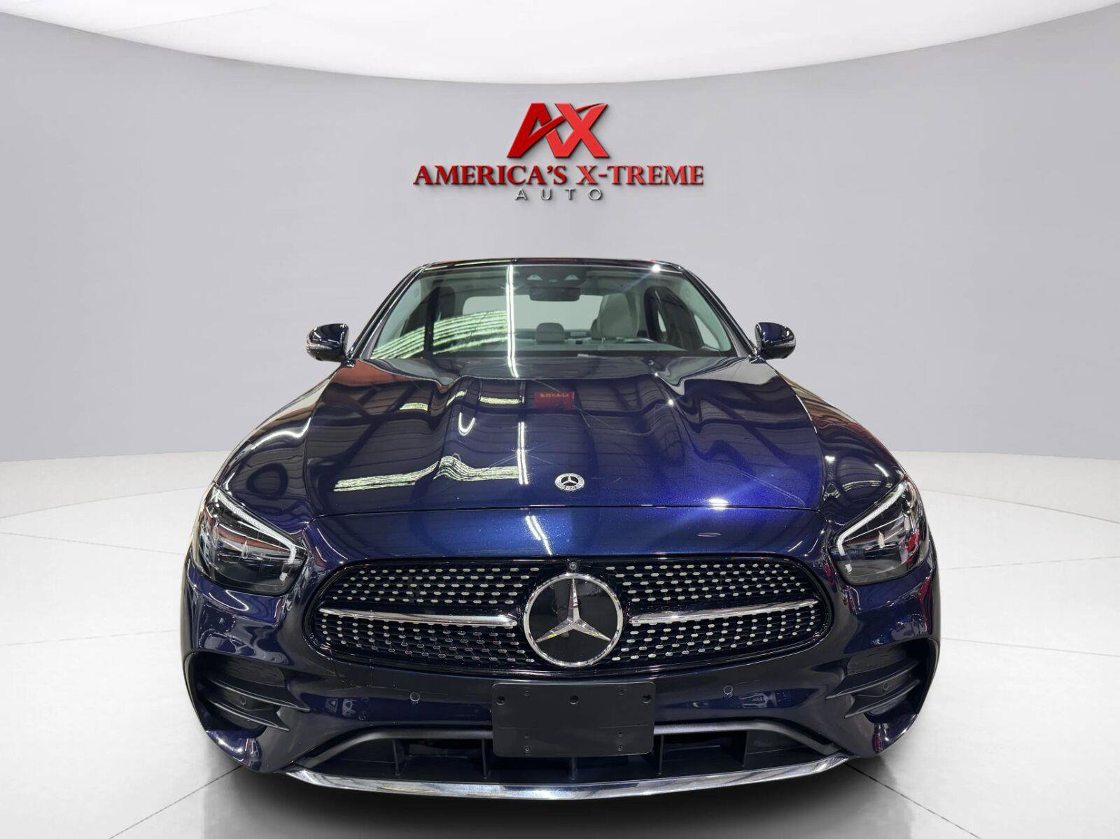 Used 2022 Mercedes-Benz E 350 4MATIC Sedan image 10