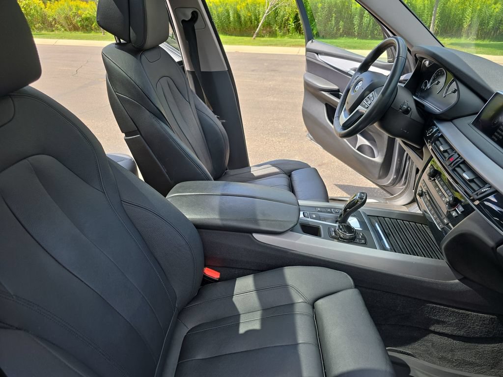Used 2014 BMW X5 xDrive50i AWD/4WD image 12