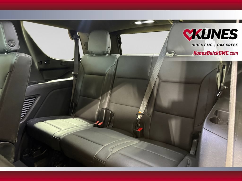 Used 2023 Chevrolet Tahoe LT w/ Luxury Package AWD/4WD image 37