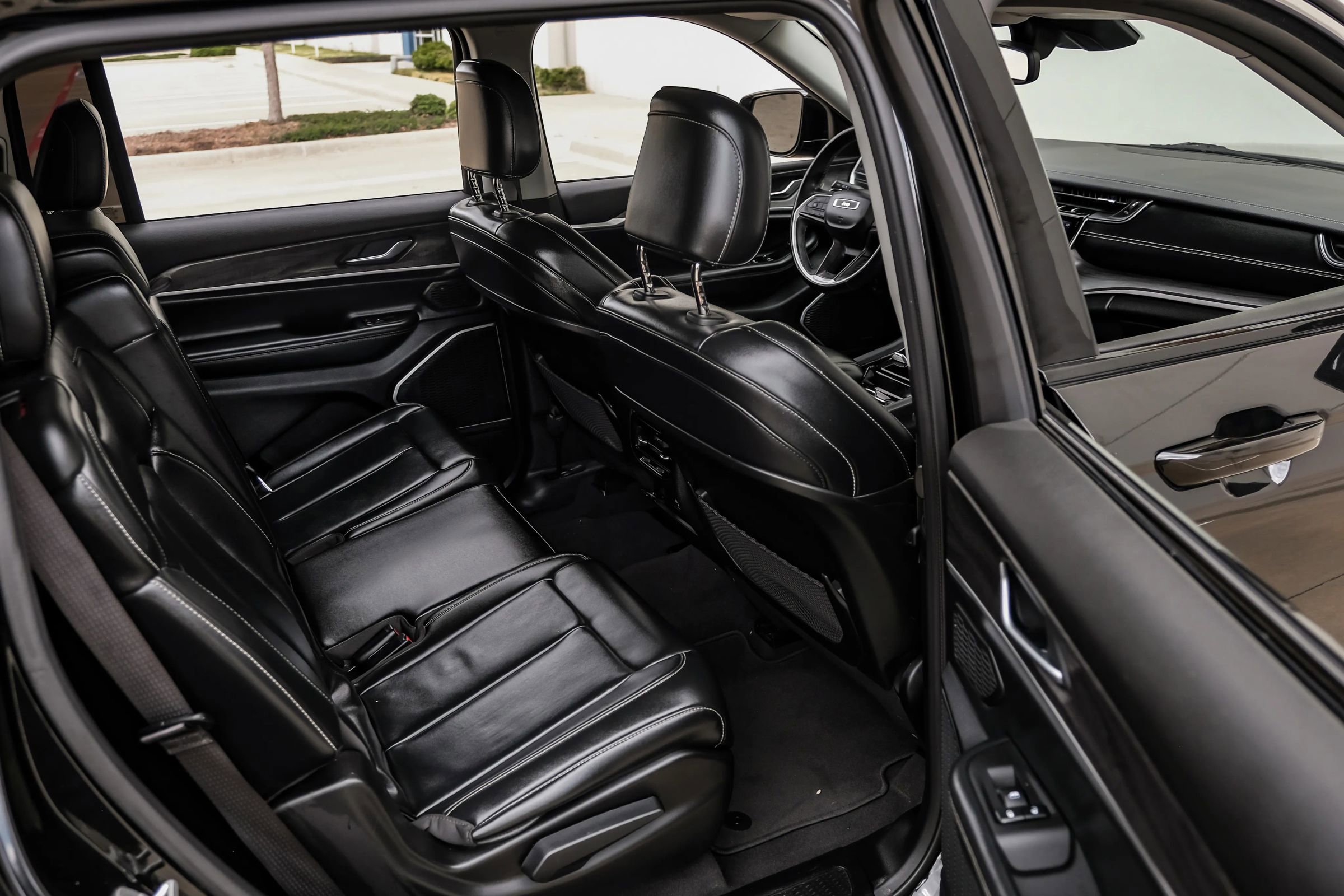 Used 2021 Jeep Grand Cherokee L Limited w/ Trailer Tow Group (B) image 36