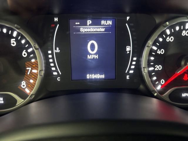 Used 2023 Jeep Renegade Latitude AWD/4WD image 2