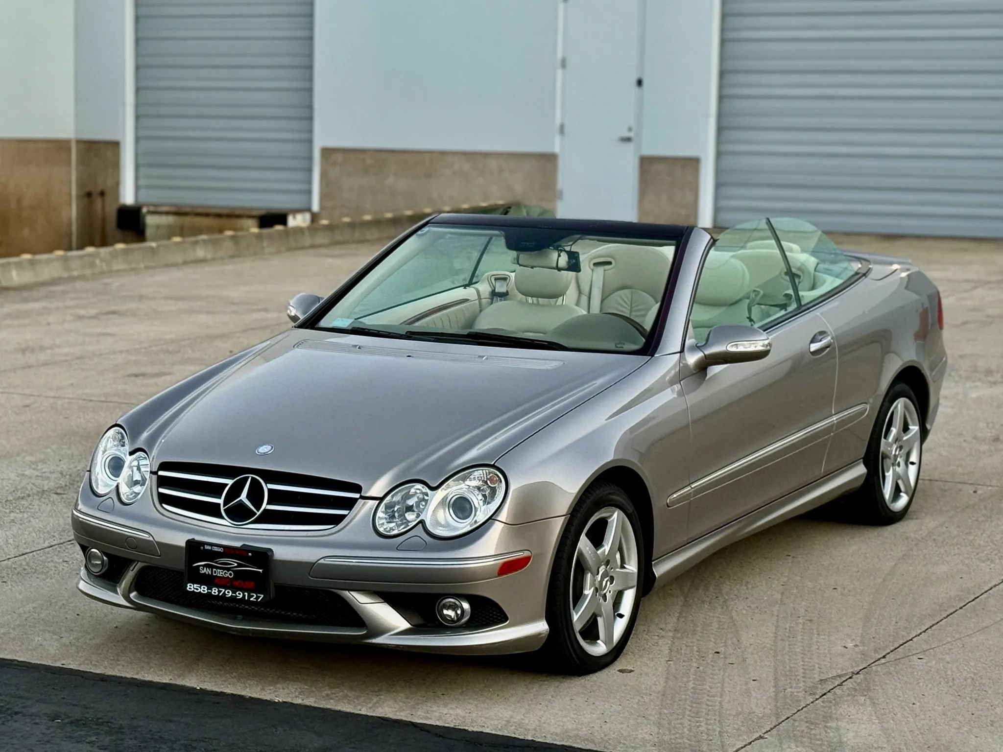 Used 2007 Mercedes-Benz CLK 550 Cabriolet image 2