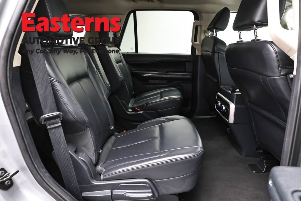 Used 2024 Ford Expedition XLT image 24