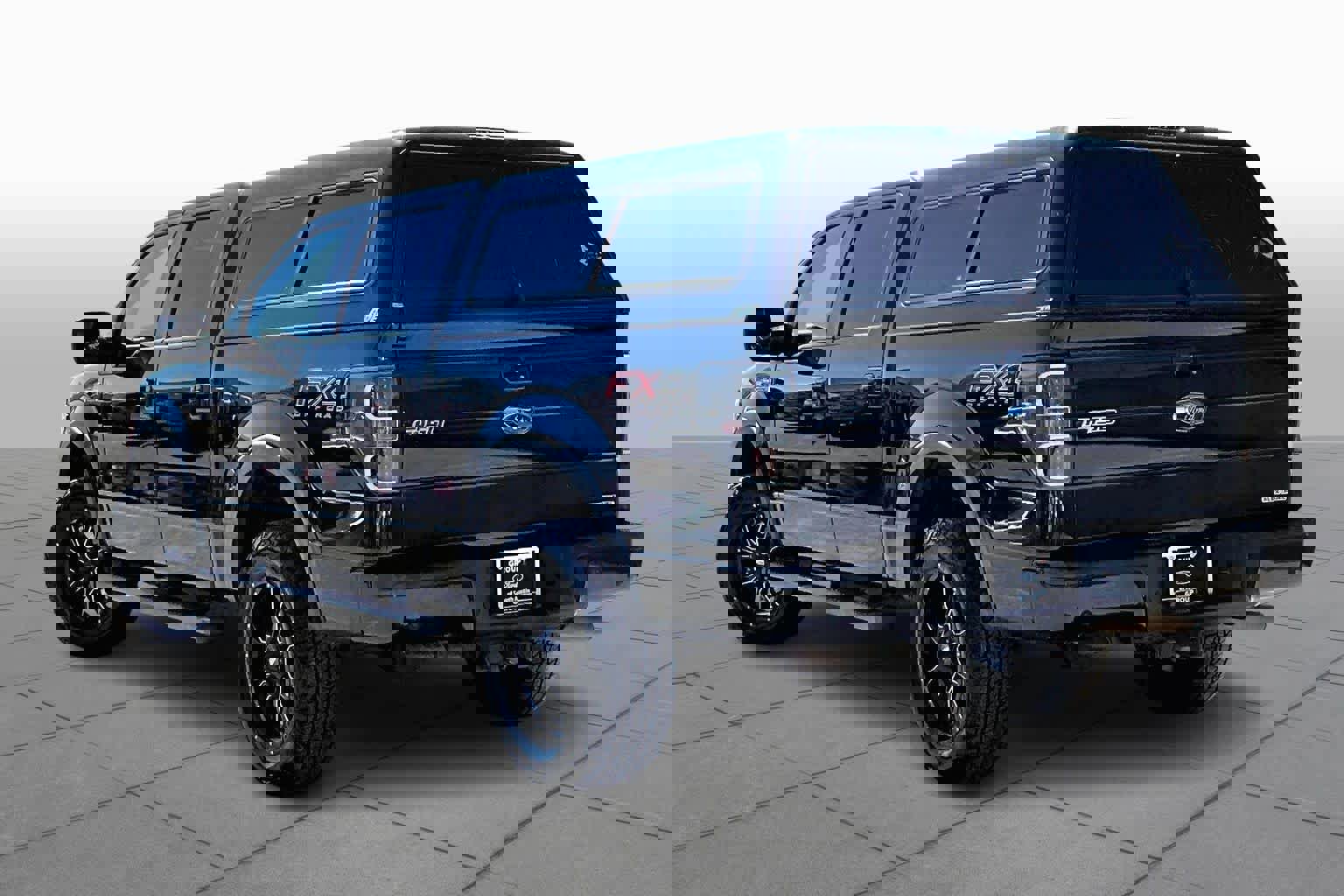 Used 2014 Ford F150 FX4 w/ Equipment Group 402A Luxury image 12