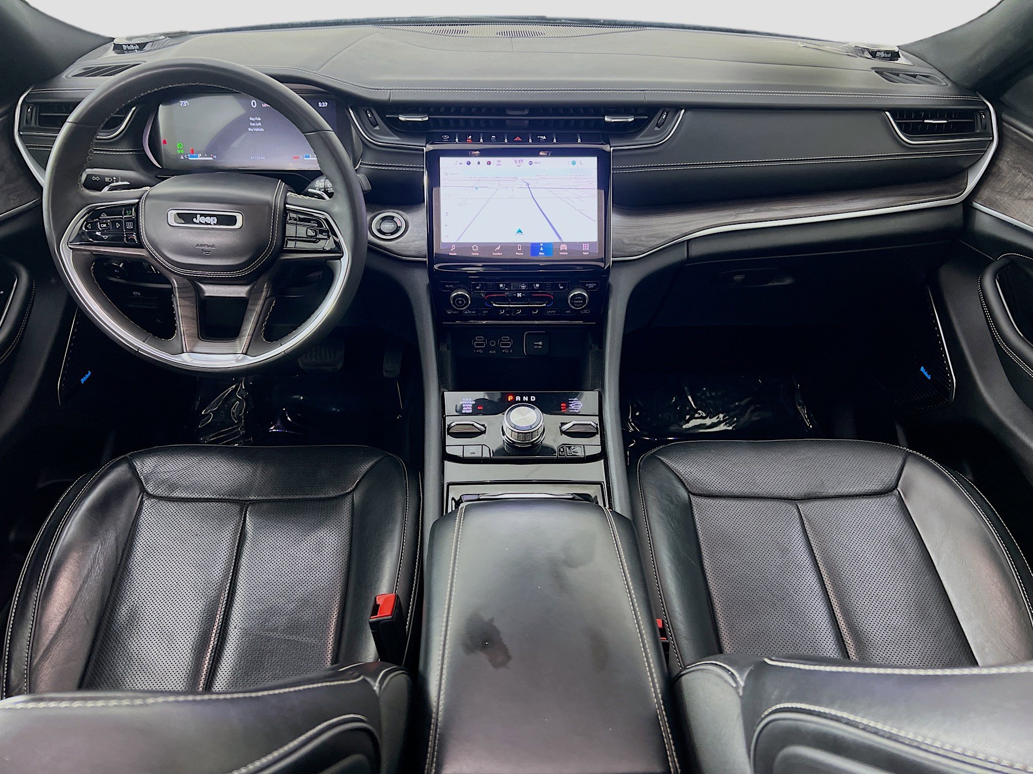 Used 2023 Jeep Grand Cherokee L Overland w/ Rear Seat Video Group I image 25