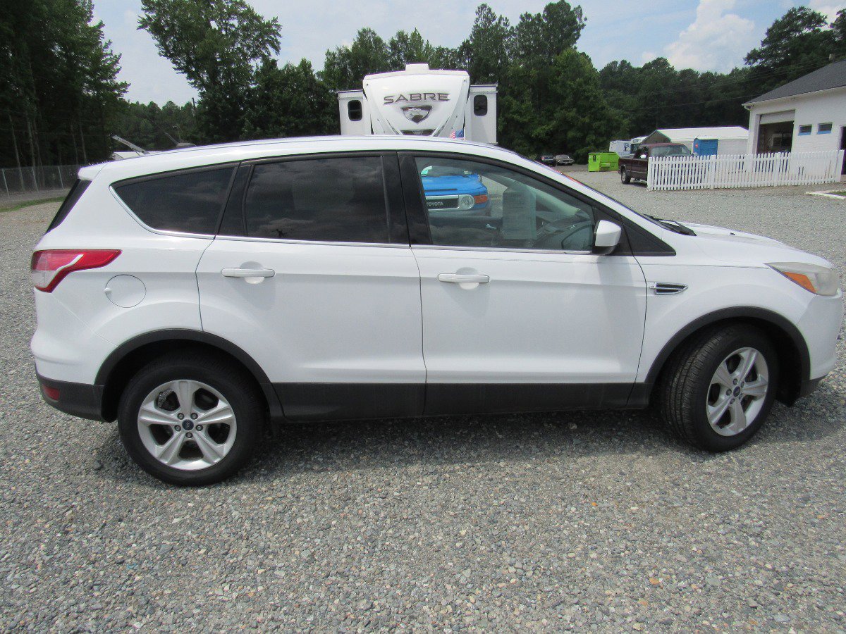 Used 2014 Ford Escape SE image 5