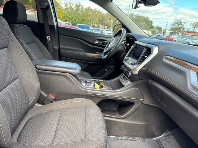 Used 2023 GMC Acadia SLE w/ Driver Convenience Package image 14
