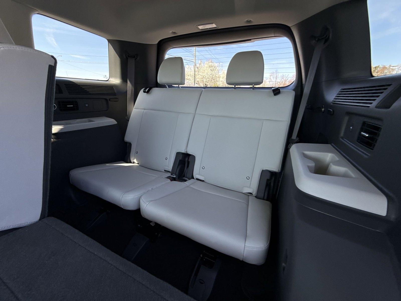 New 2026 Hyundai Santa Fe SEL image 25