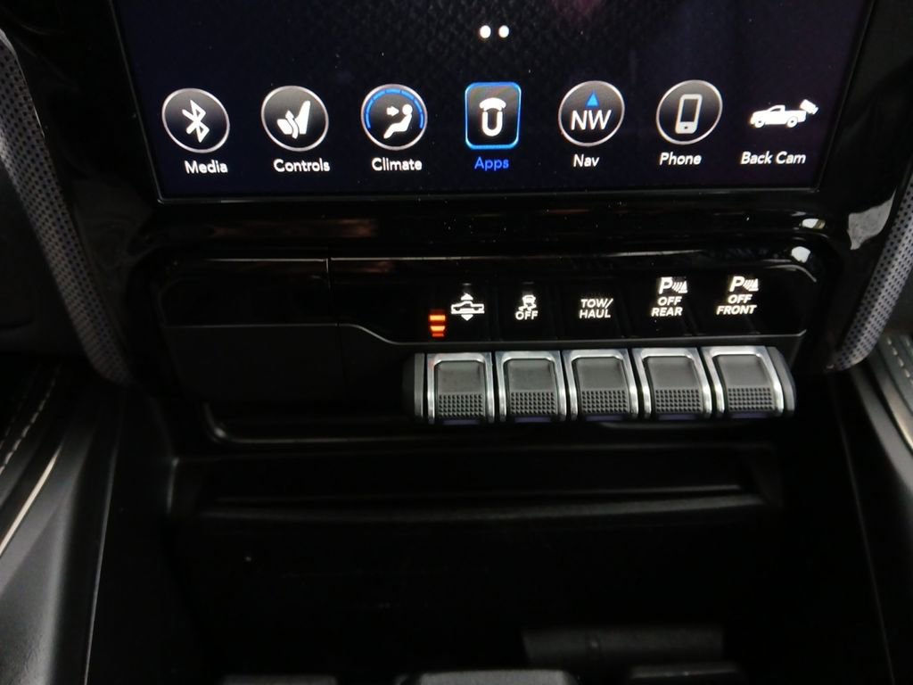 Used 2020 RAM 1500 Limited image 10