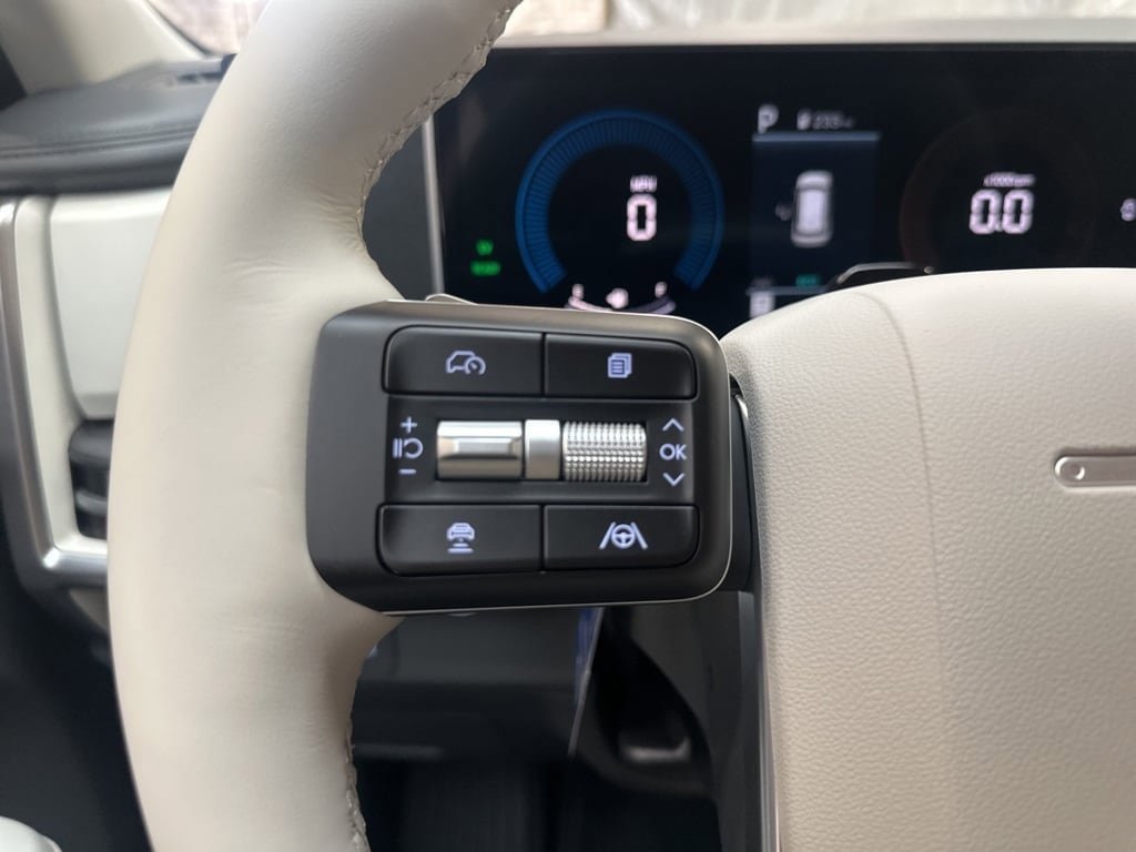 New 2026 Hyundai Santa Fe SEL image 16