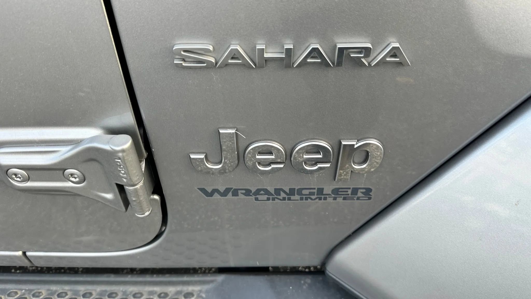 Used 2020 Jeep Wrangler Unlimited Sahara image 12
