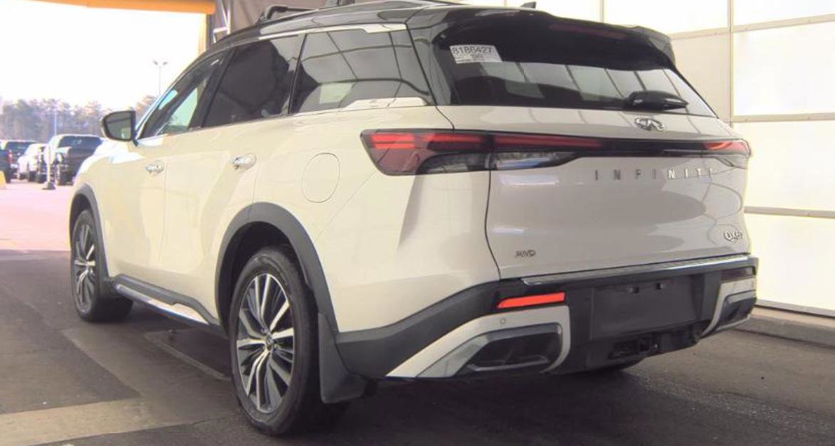 Certified 2023 INFINITI QX60 Autograph image 8