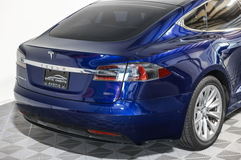 Used 2017 Tesla Model S 90D image 7