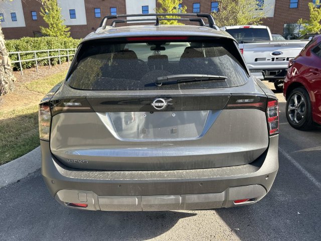 Used 2026 Nissan Kicks SV w/ Cold Weather Package FWD image 6