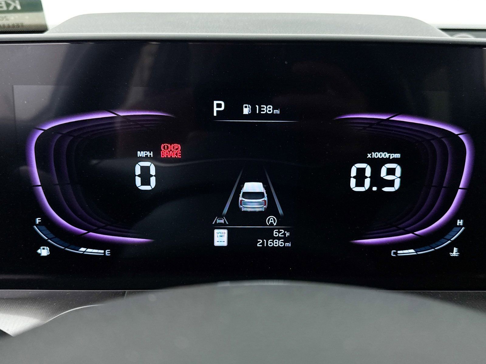 Used 2023 Kia Telluride LX image 33