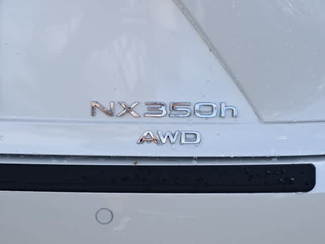 Used 2025 Lexus NX 350h AWD w/ Accessory Package (Z2) image 10