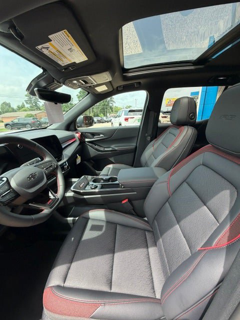 New 2027 Chevrolet Equinox RS w/ Safety and Technology Package FWD image 12