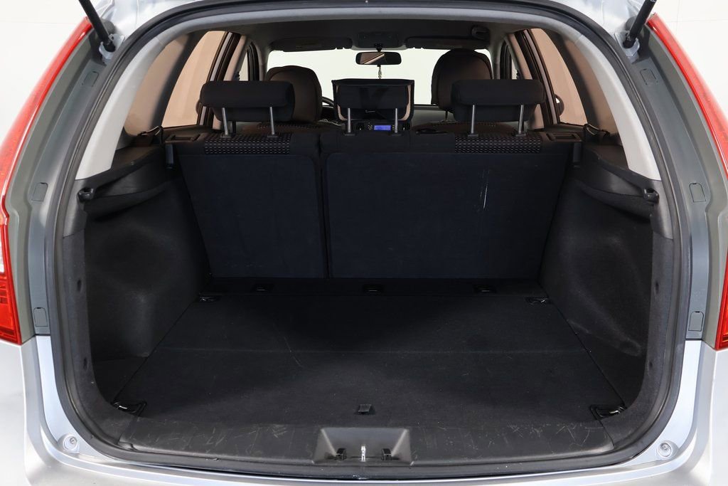 Used 2010 Hyundai Elantra GLS image 12