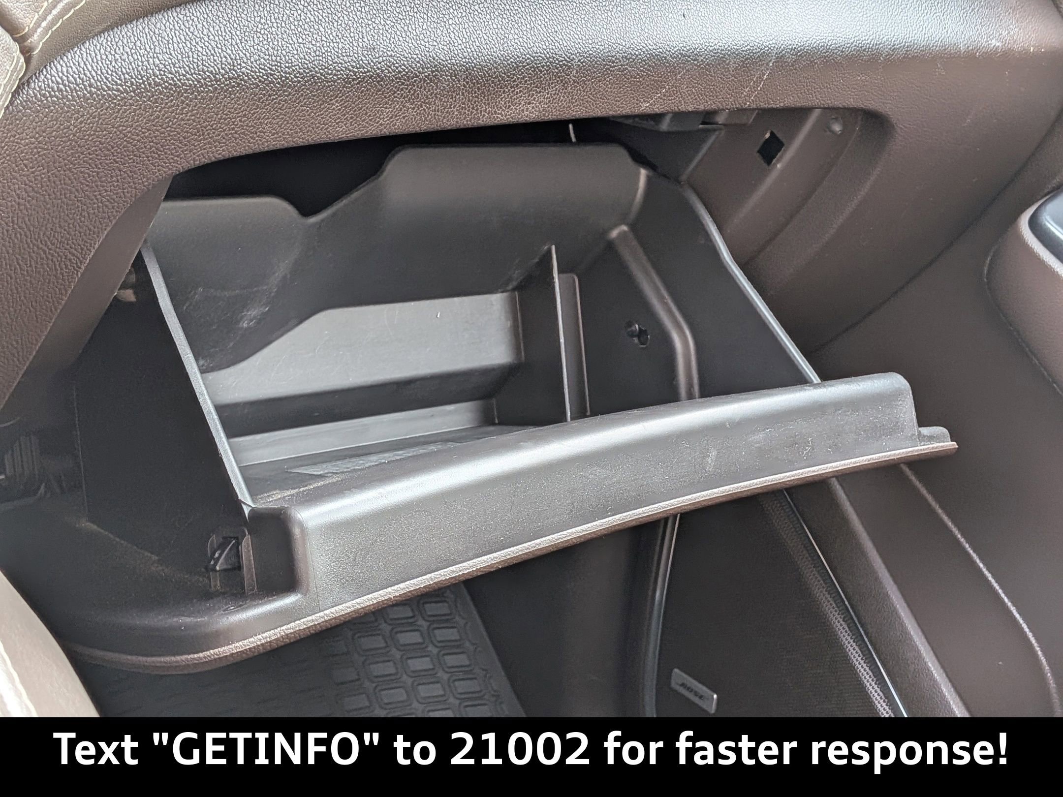 Used 2015 GMC Yukon Denali w/ Premium Package image 25