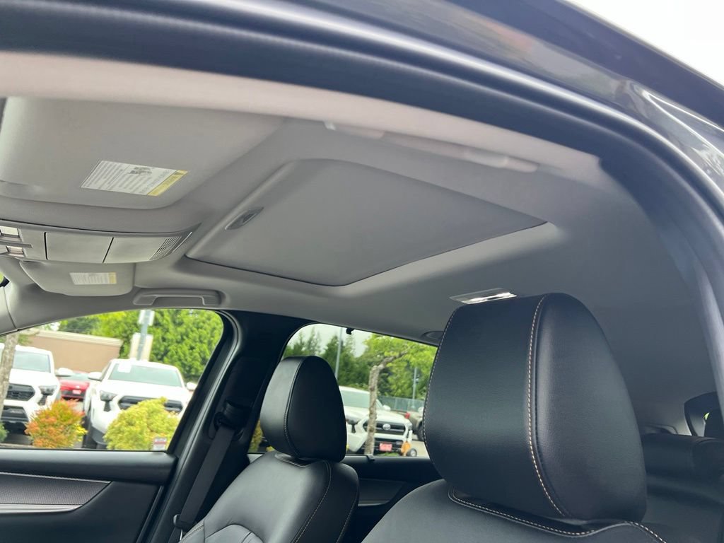 Used 2024 MAZDA CX-90 Plug-In Hybrid w/ Preferred AWD/4WD image 15