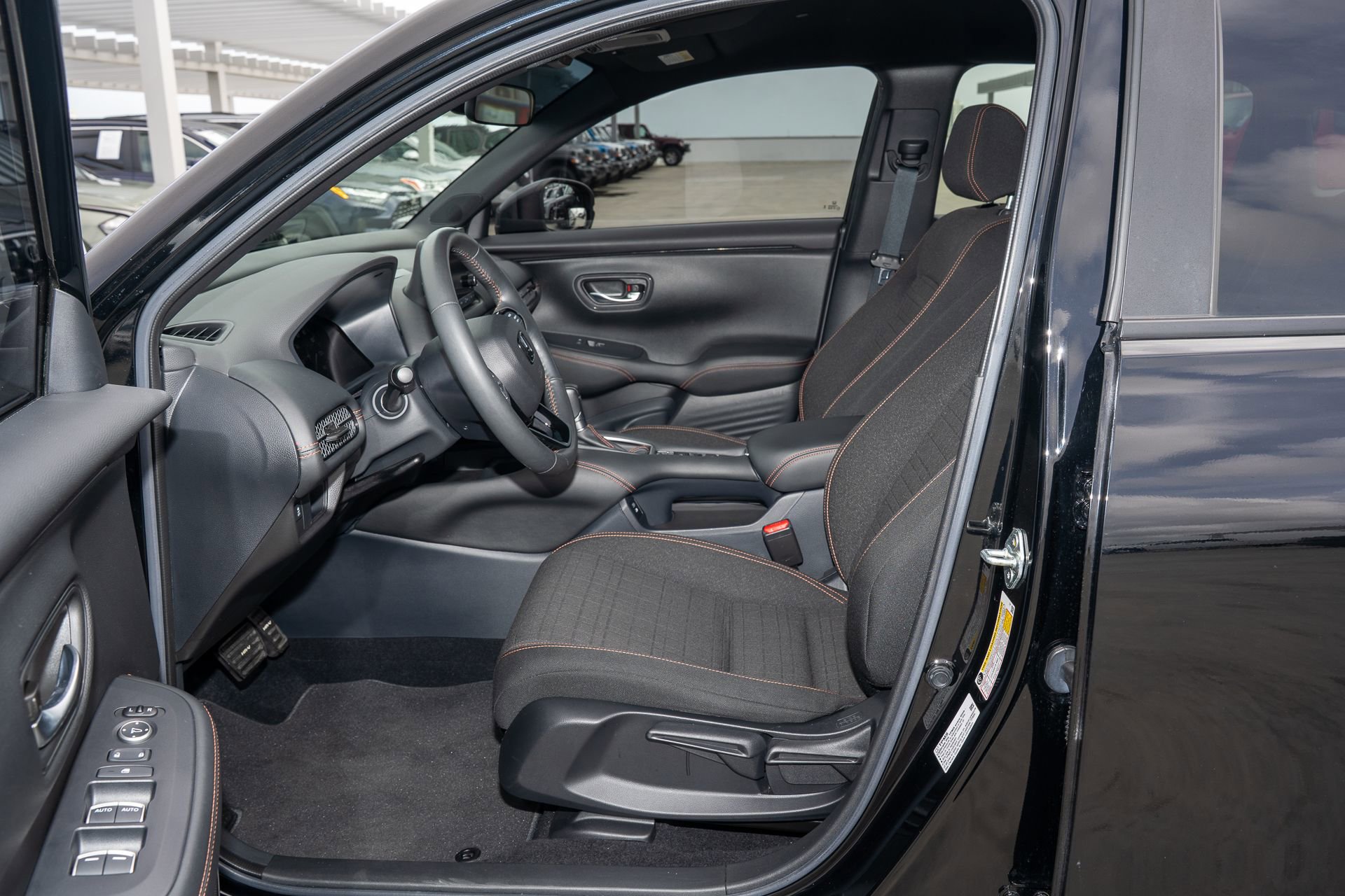 Certified 2024 Honda HR-V Sport image 17