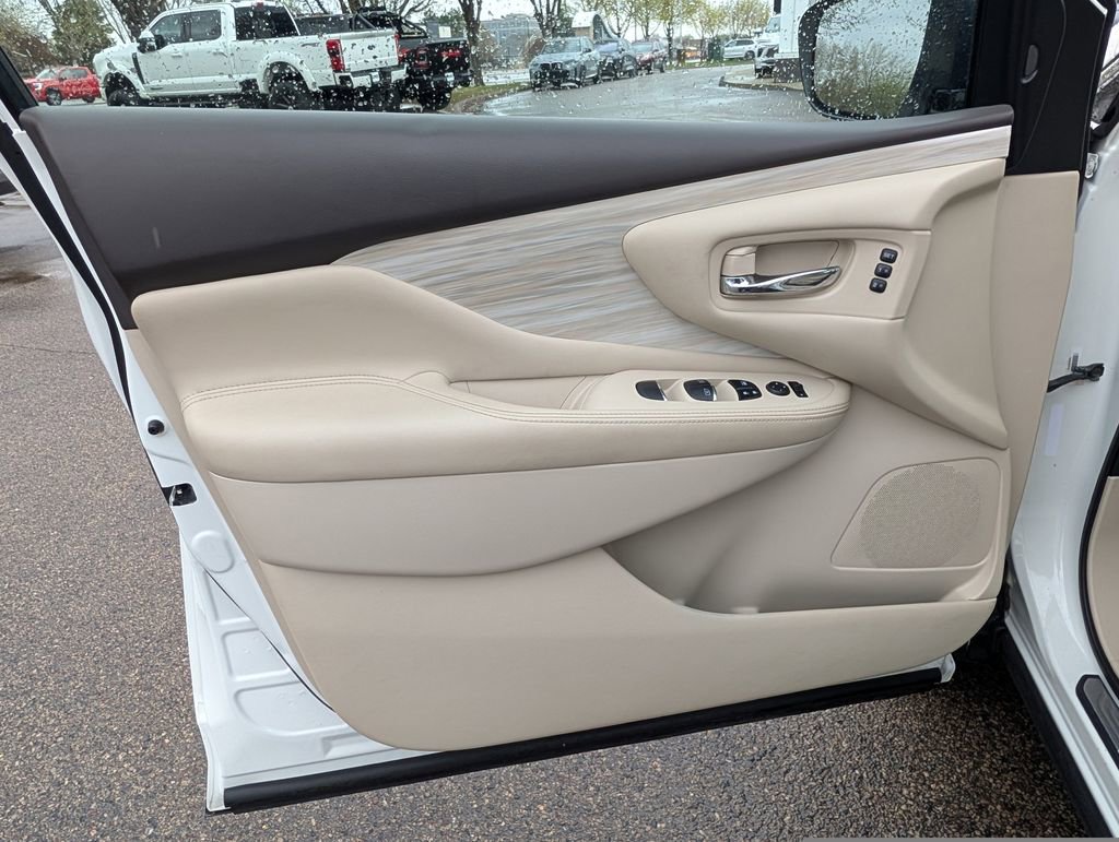 Used 2018 Nissan Murano SL AWD/4WD image 31