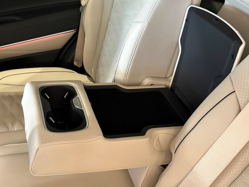 New 2026 Genesis GV80 3.5T e-SC AWD/4WD image 32