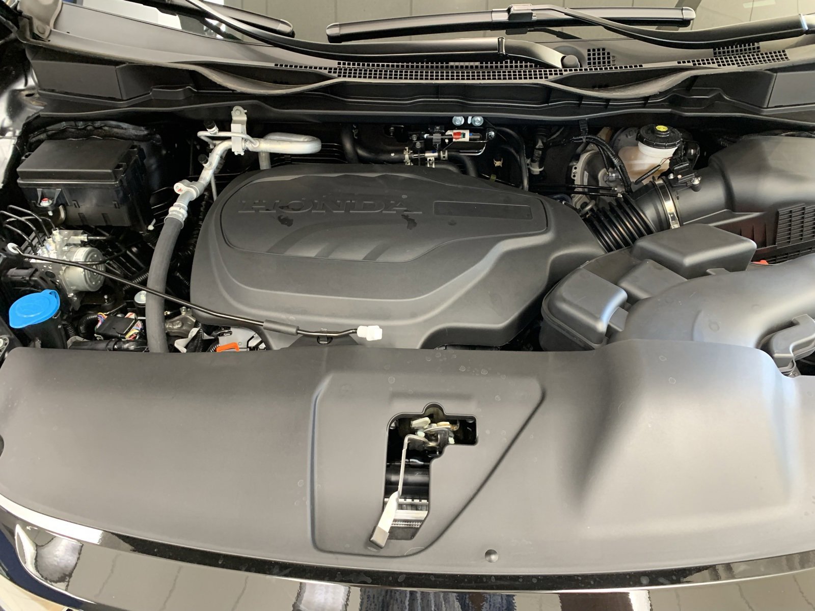 New 2026 Honda Odyssey Touring image 43