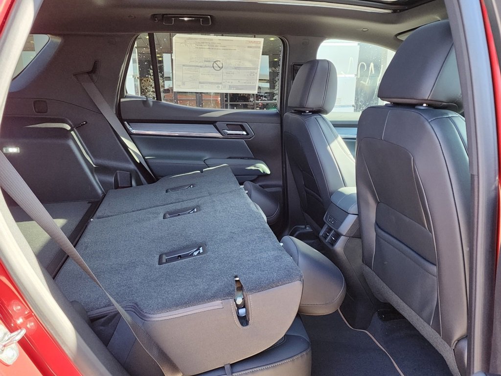 New 2026 GMC Terrain AT4 w/ Convenience Package III image 47