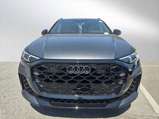 New 2025 Audi RS Q8 performance image 8