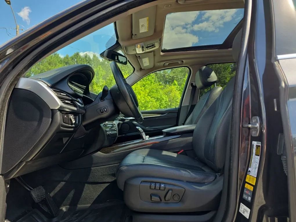 Used 2016 BMW X5 xDrive40e AWD/4WD image 18