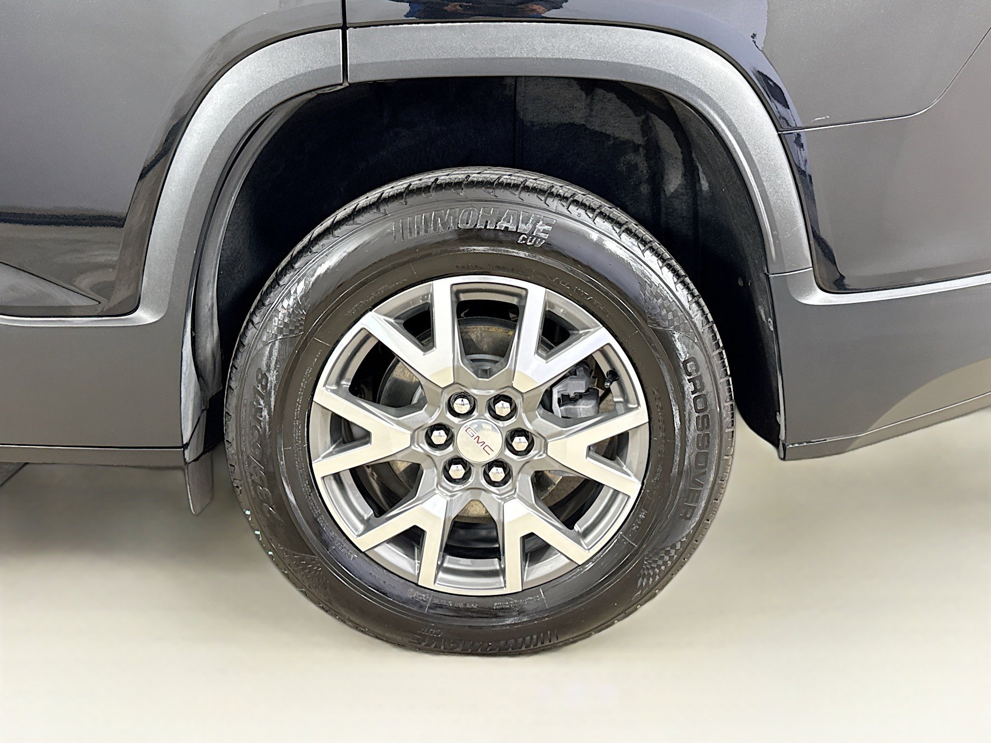 Used 2023 GMC Acadia SLE w/ Driver Convenience Package image 31