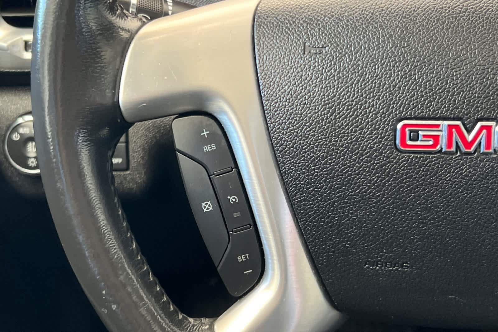 Used 2016 GMC Acadia SLT w/ Open Road Package AWD/4WD image 28