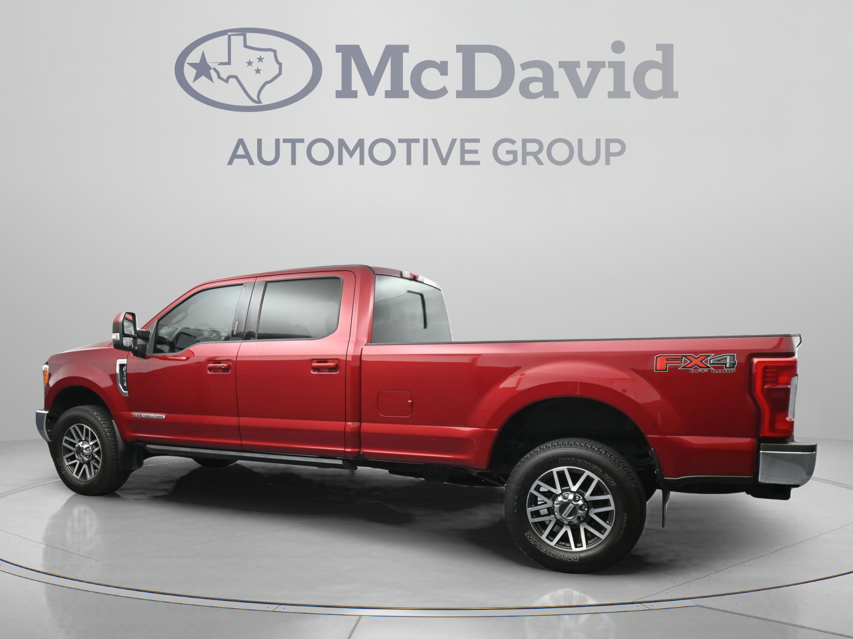 Used 2019 Ford F350 Lariat w/ Lariat Ultimate Package AWD/4WD image 6