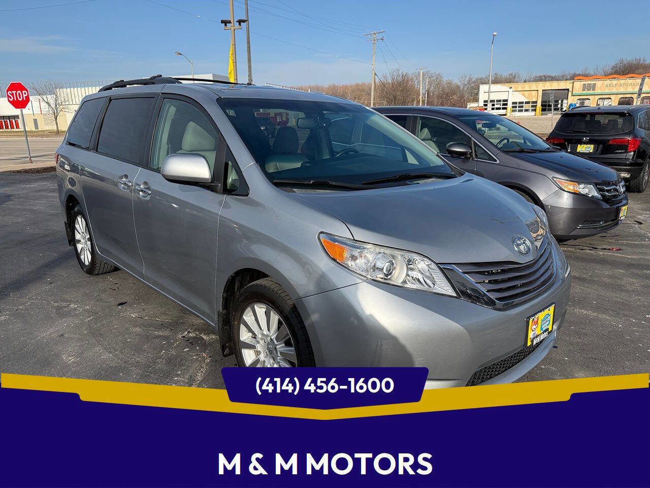 Used 2015 Toyota Sienna XLE Premium AWD/4WD video 1