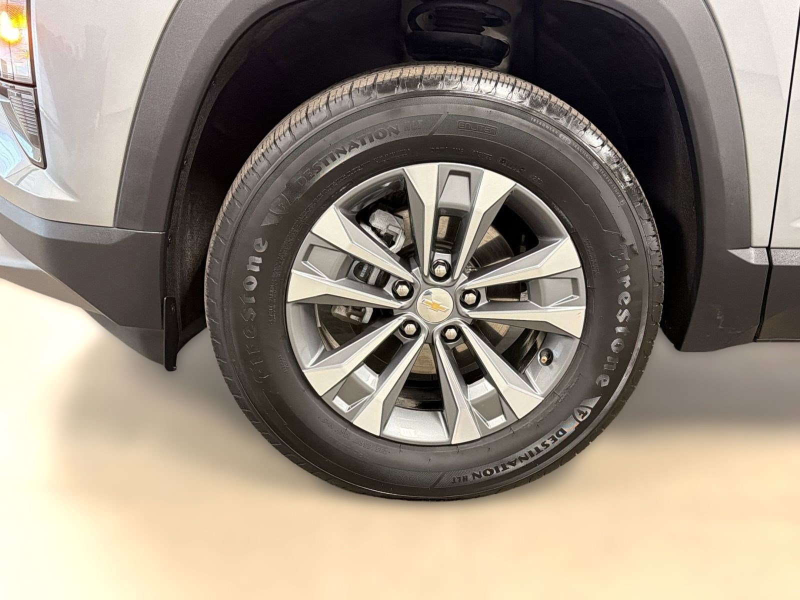 Used 2025 Chevrolet Equinox LT FWD image 11