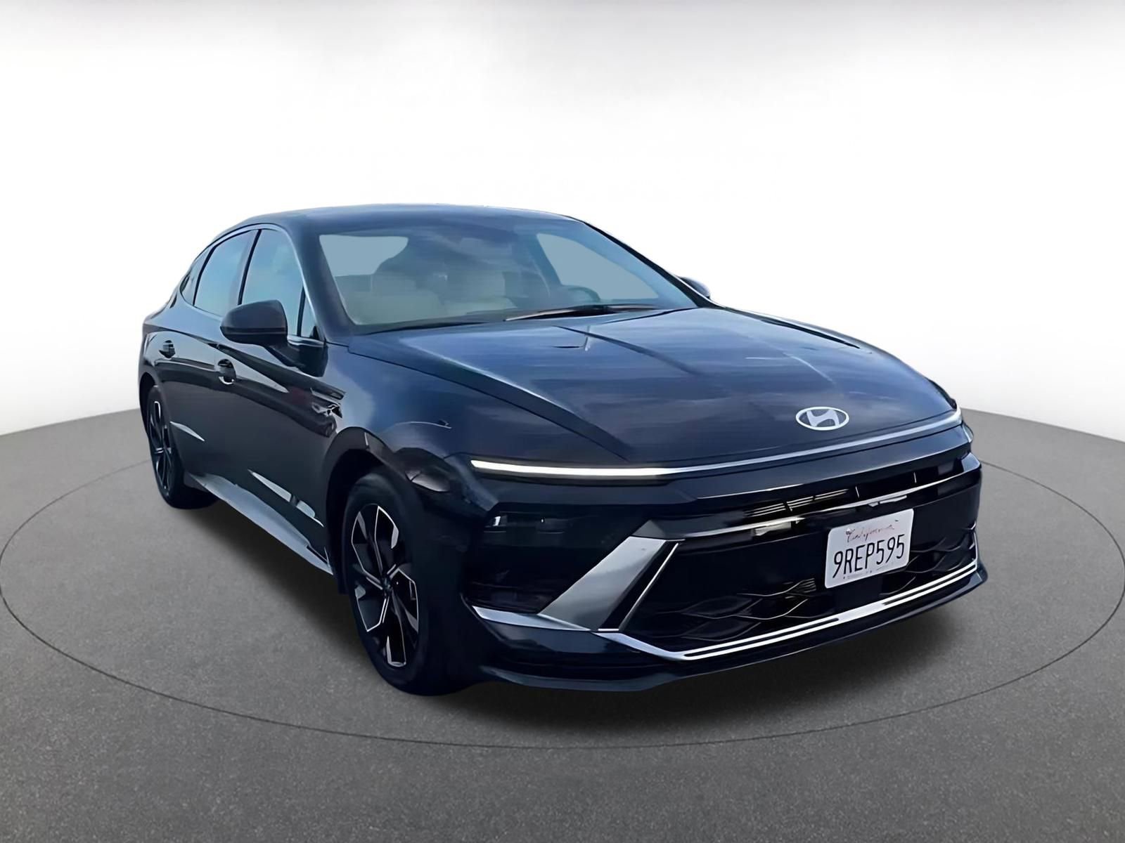 Used 2025 Hyundai Sonata SEL image 3