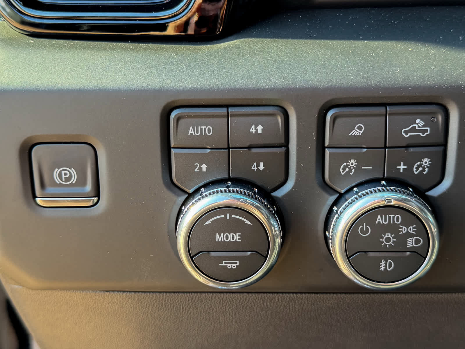 New 2026 GMC Sierra 1500 AT4 w/ AT4 Premium Package image 16