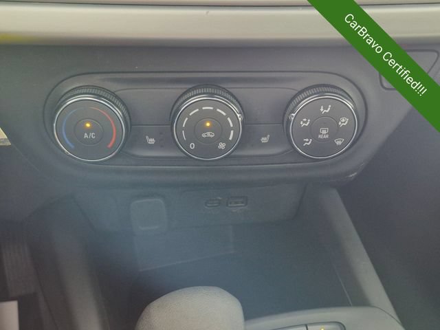 Used 2024 Chevrolet Trax LS w/ LS Convenience Package FWD image 20