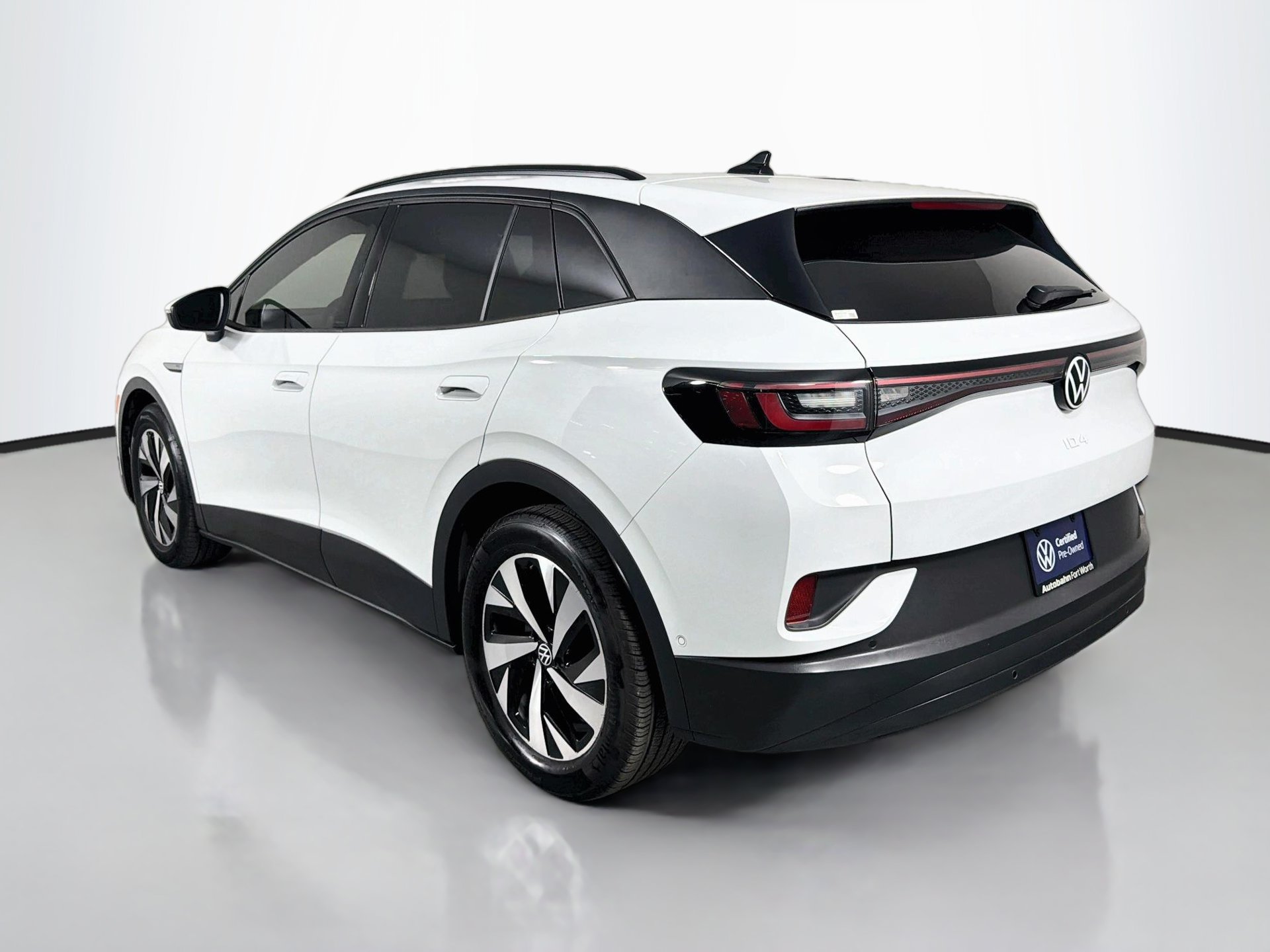 Certified 2025 Volkswagen ID.4 Pro RWD image 7