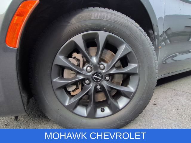 Used 2022 Chrysler Pacifica Touring-L w/ S Appearance Package AWD/4WD image 33