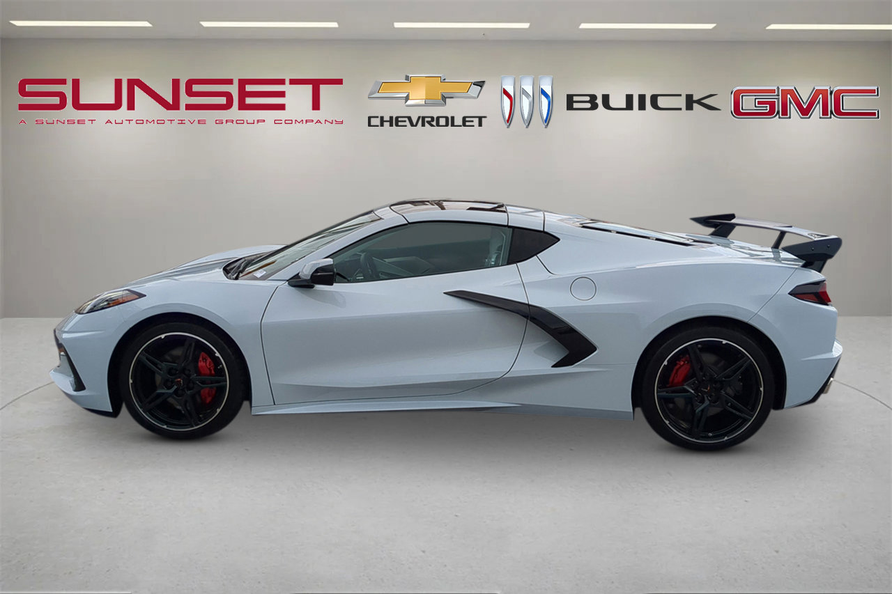 Certified 2021 Chevrolet Corvette Stingray Premium Cpe w/ Engine Appearance Package image 8