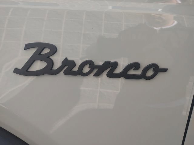 Used 2022 Ford Bronco Big Bend image 10